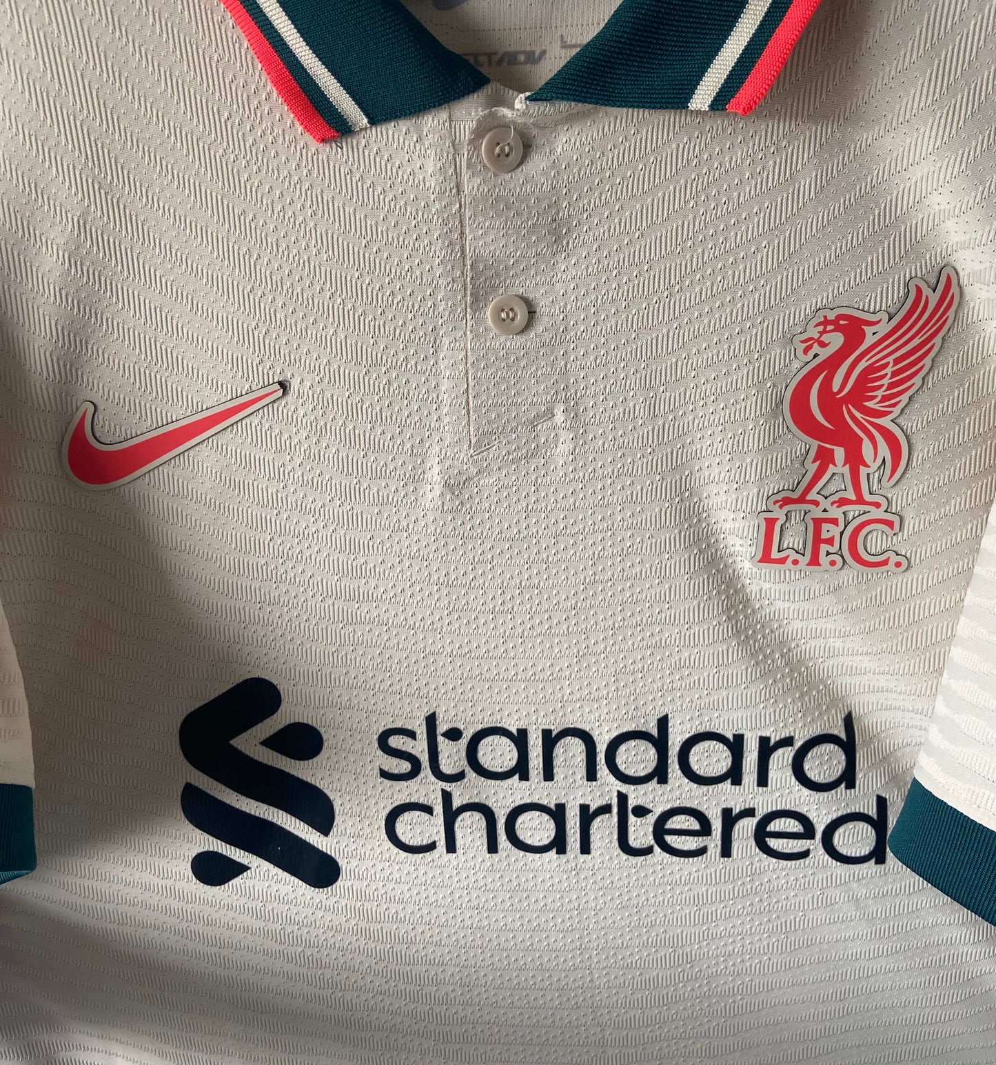 Authentic Liverpool FC 2021/22 Cream Nike Away Football Shirt Men’s Large - player issue quality