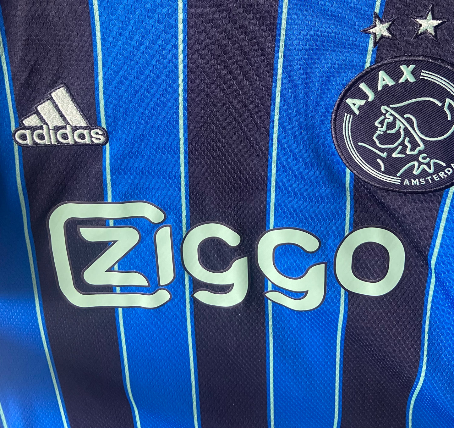 Original Ajax Amsterdam 2021/22 Adidas Away Football Shirt Classic Size Small