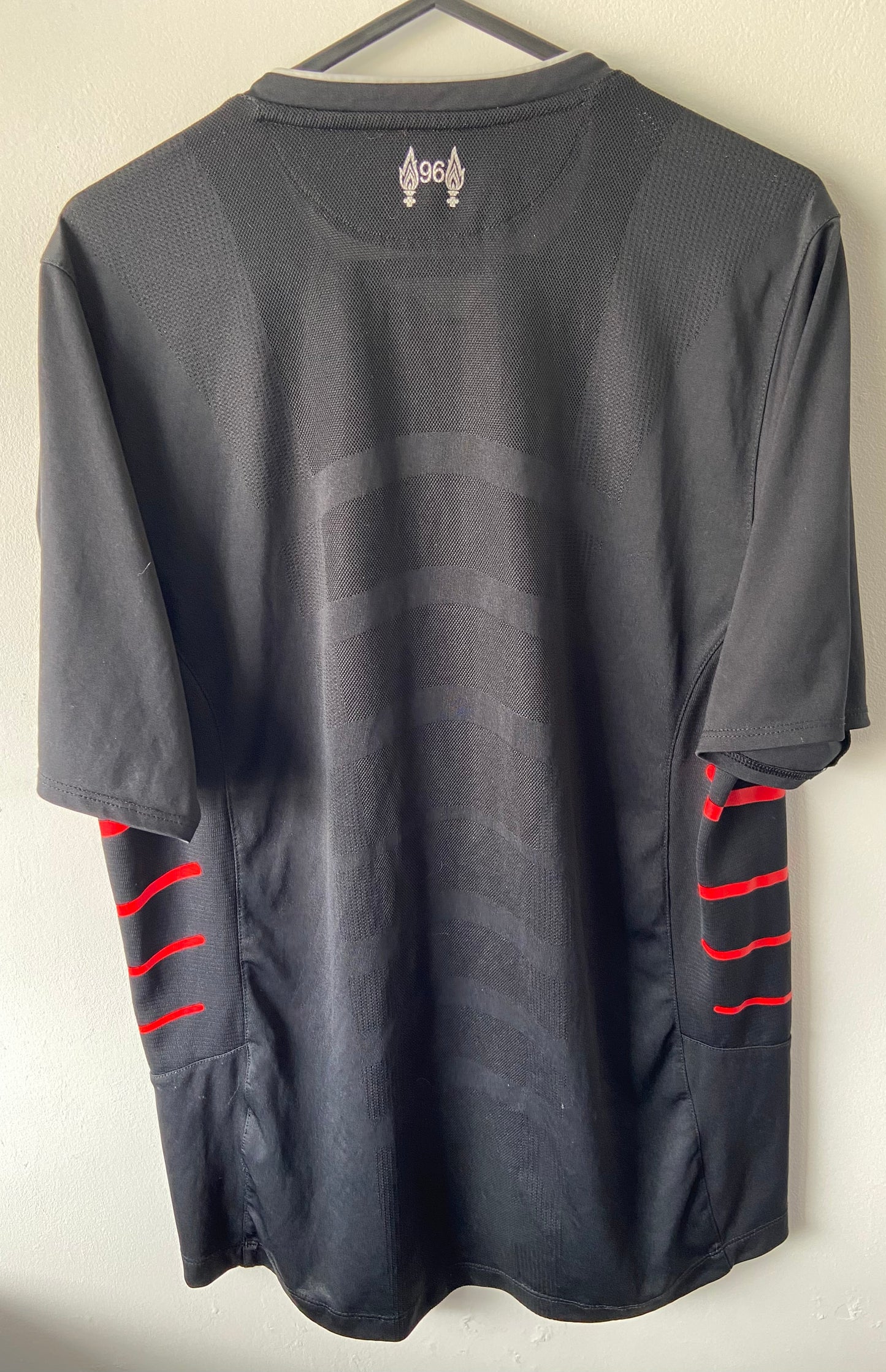 Liverpool FC 2016/17 Away New-Balance Original Football Shirt Black Size Medium