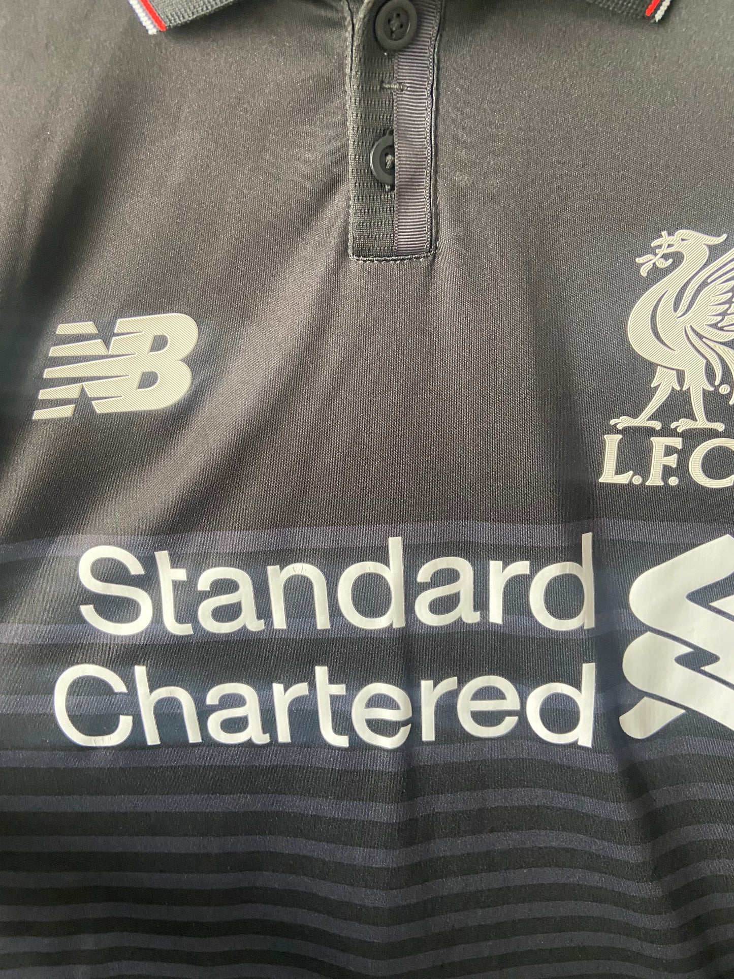Original Liverpool 2015/16 Black Third Long Sleeved Football Shirt New Balance Size Medium