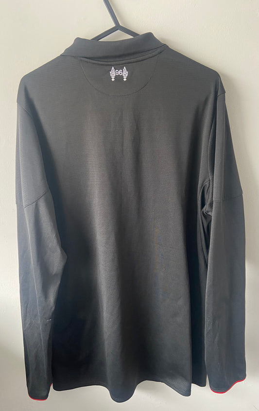 Original Liverpool 2015/16 Black Third Long Sleeved Football Shirt New Balance Size Medium