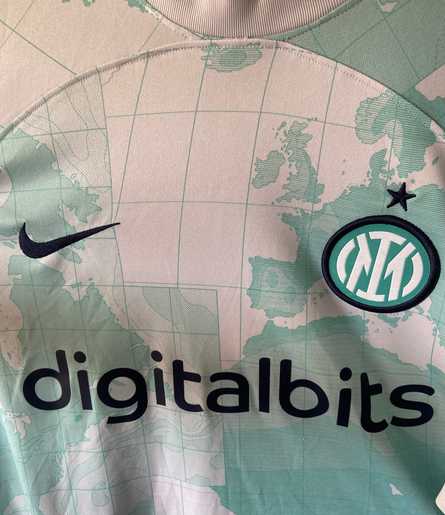 Original Inter Milan Away Nike Football Shirt 2022/23 Adults Medium