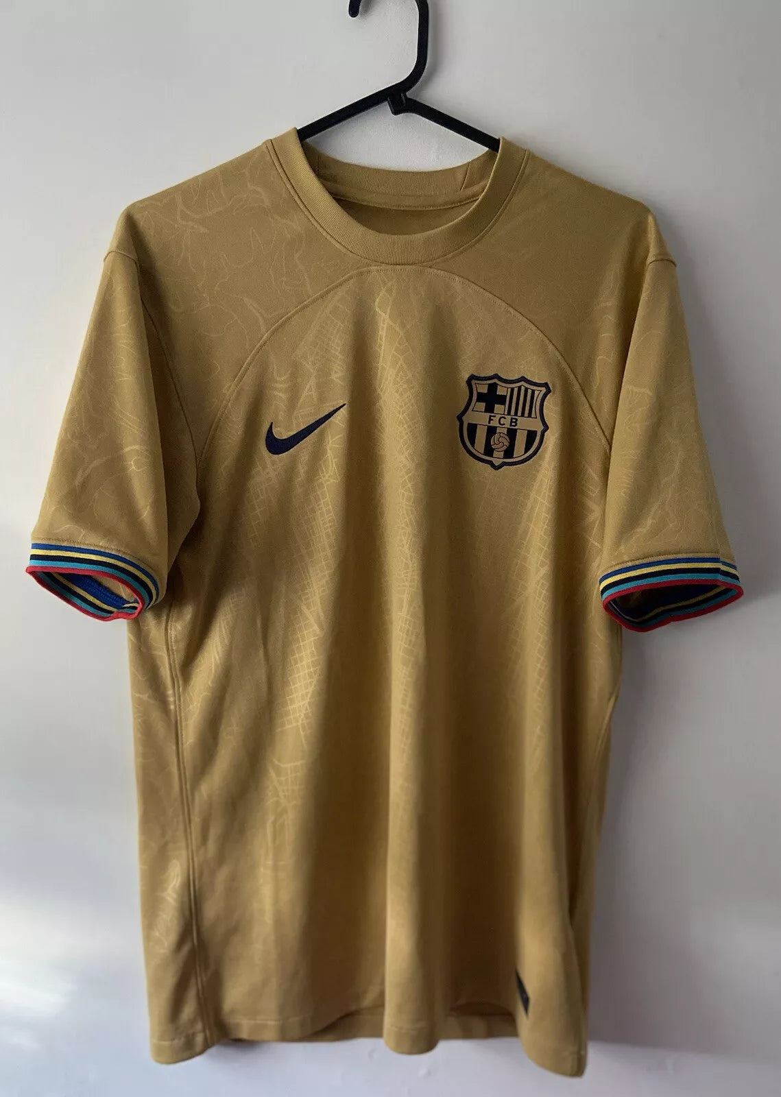 FC Barcelona 2022/23 Gold Away Shirt Size Medium Men’s Football Shirt Nike
