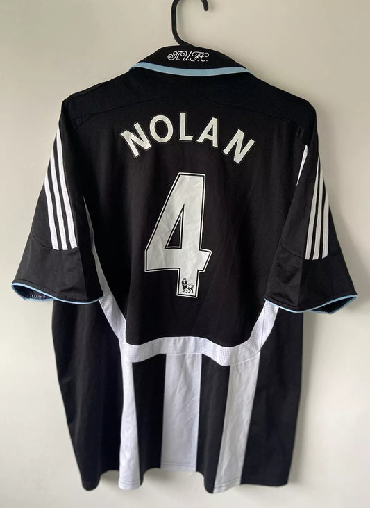 Newcastle United Home Football Shirt 2007/09 Nolan #4 Size Large