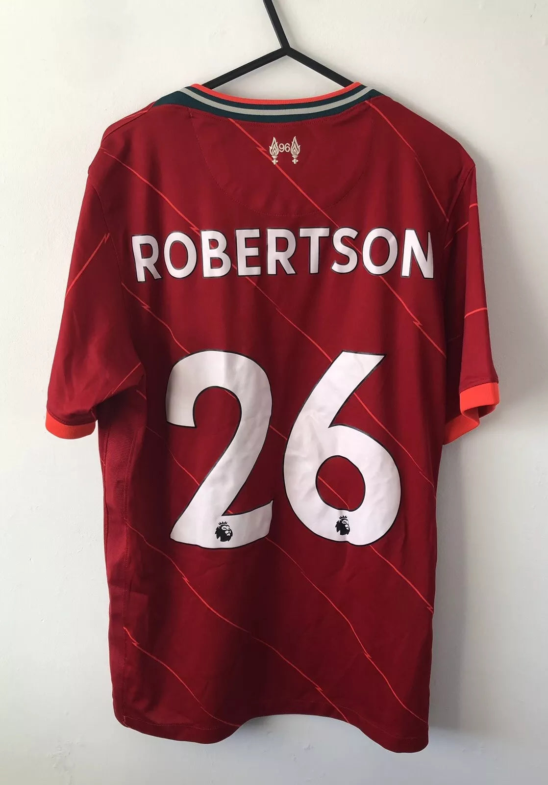 Liverpool FC 2021/22 Home Football Shirt Robertson #26 Men’s Small