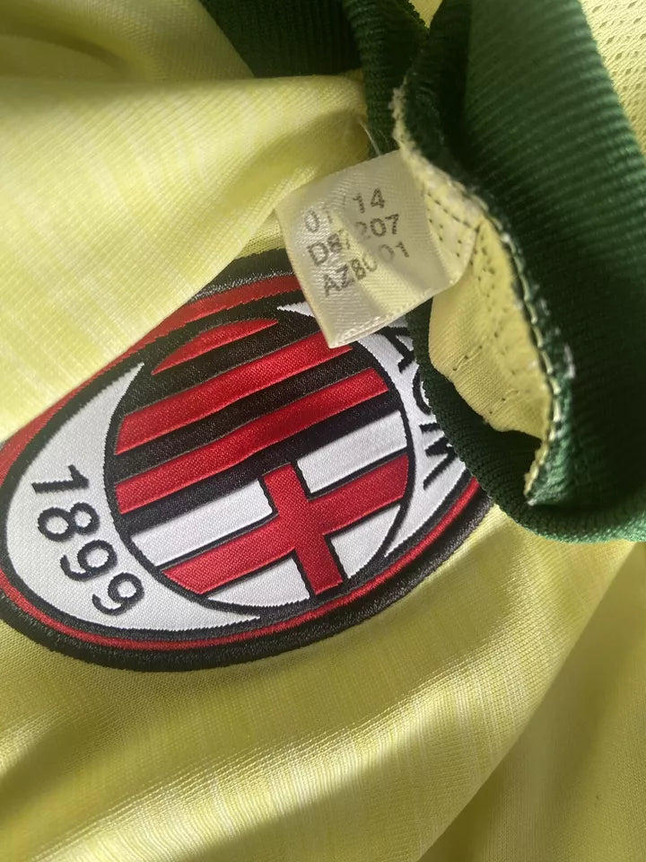 AC Milan 2014/15 Third Football Shirt Men’s Medium Excellent Condition