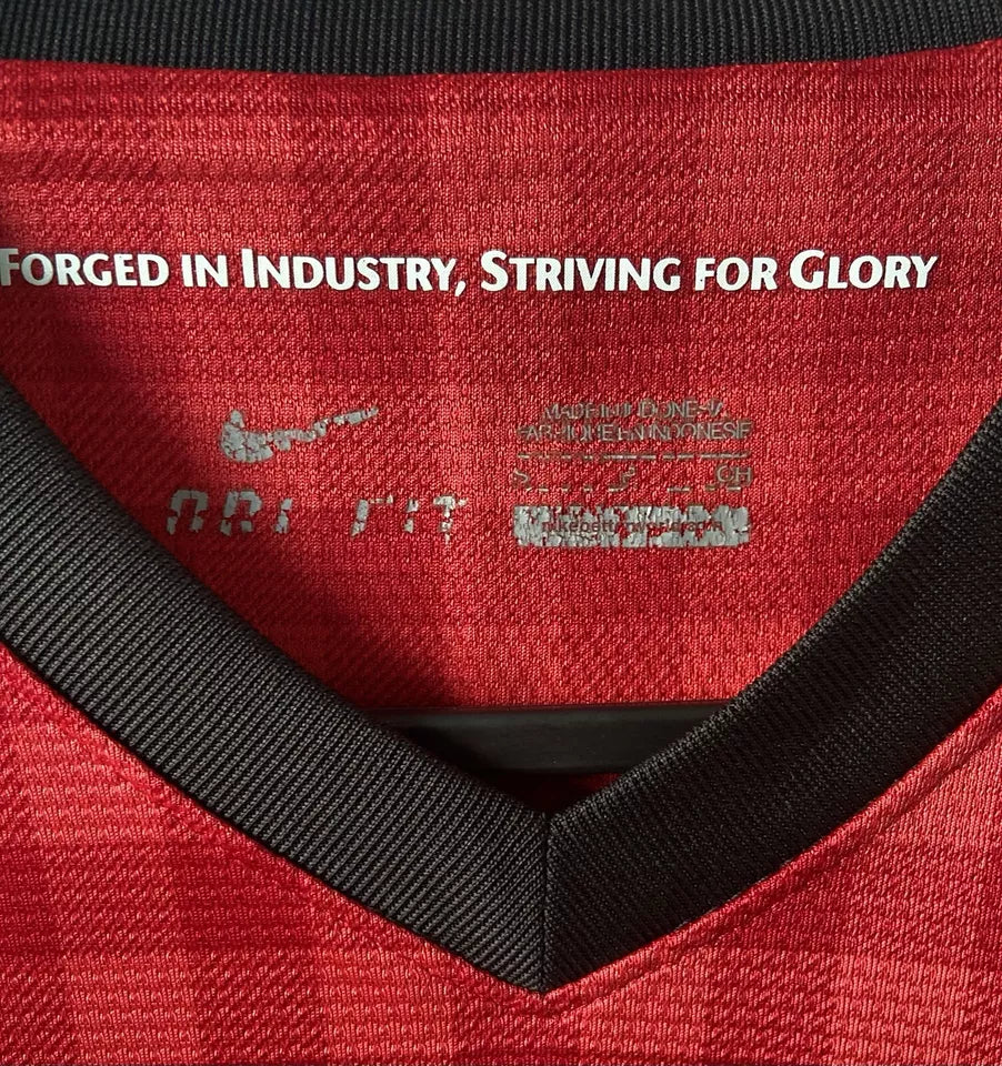 Manchester United Chicharito #14 Nike Home Football Shirt 2012/13 Adults Small