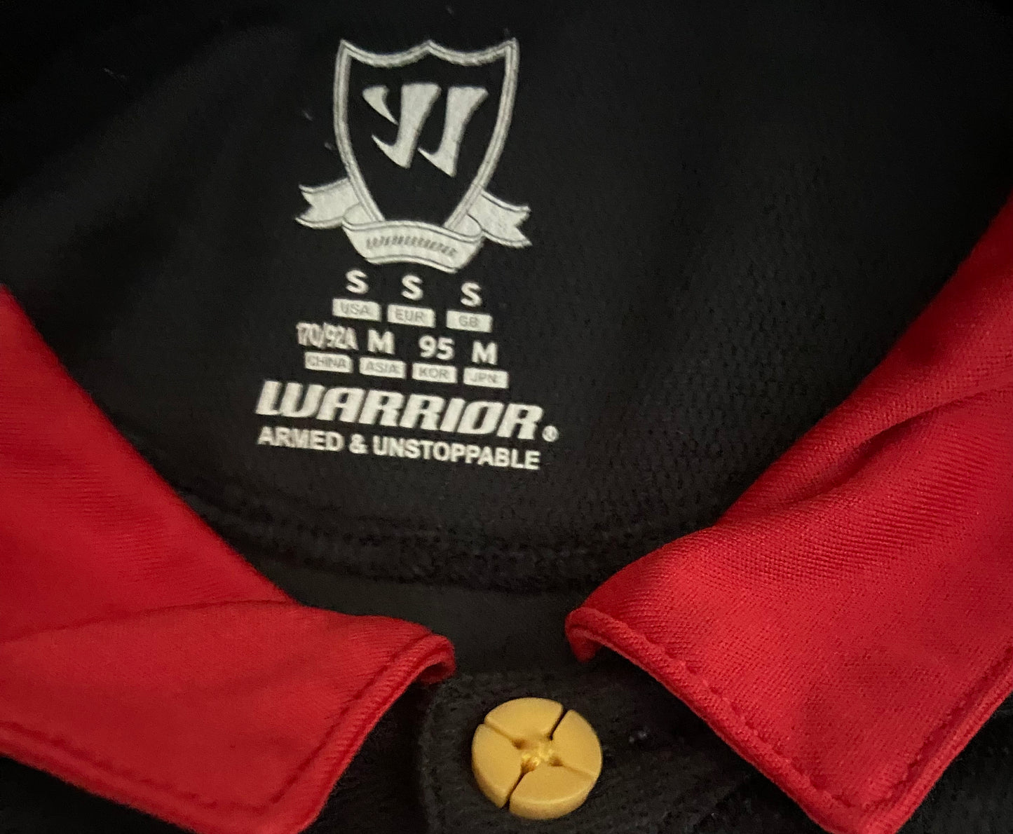 Liverpool FC 2014/15 Black & Red Long Sleeved Warrior Third Shirt Size Small