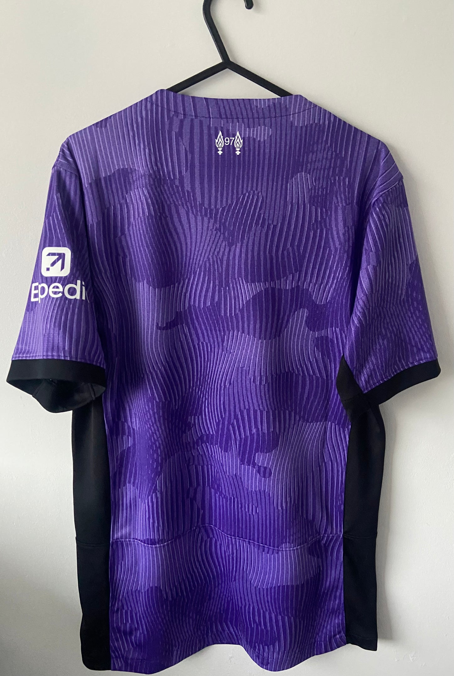 Original Liverpool FC 2023/24 Nike Purple Third Shirt Size Small