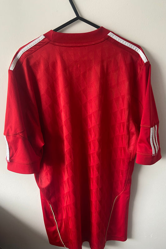 Original Liverpool FC 2010/11 Adidas Home Football Shirt Size Medium
