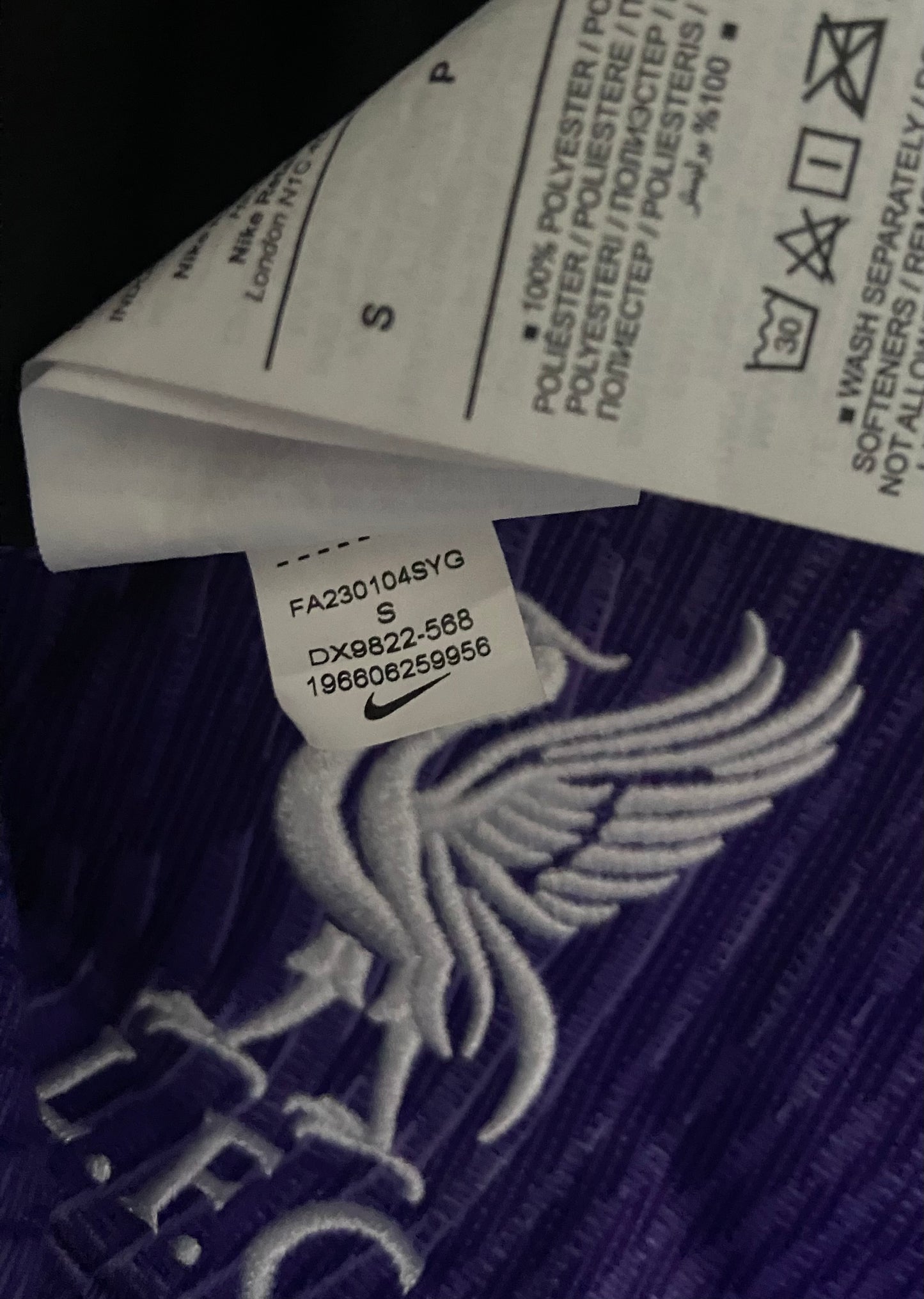 Original Liverpool FC 2023/24 Nike Purple Third Shirt Size Small