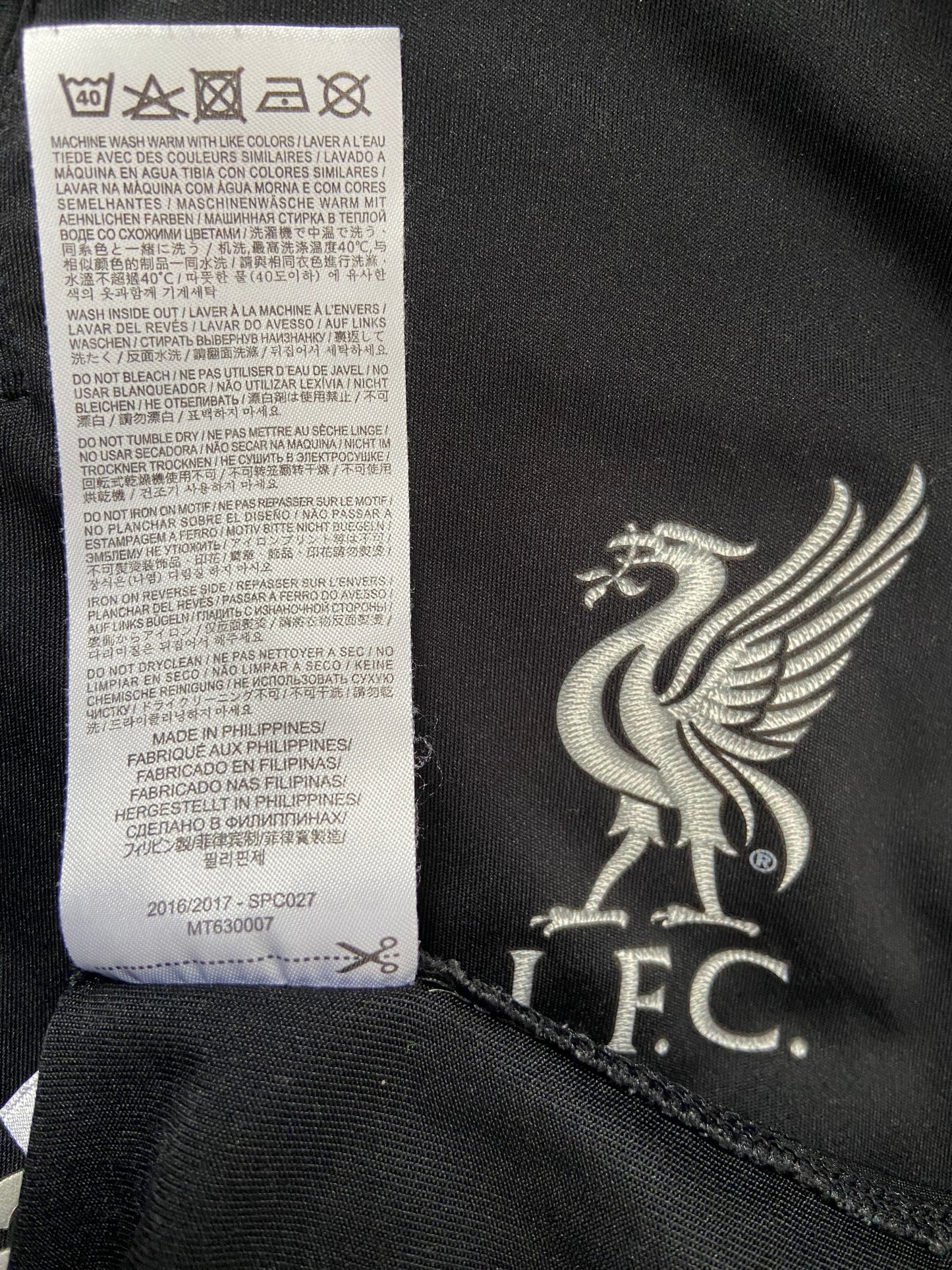 Liverpool FC 2016/17 Away New-Balance Original Football Shirt Black Size Medium