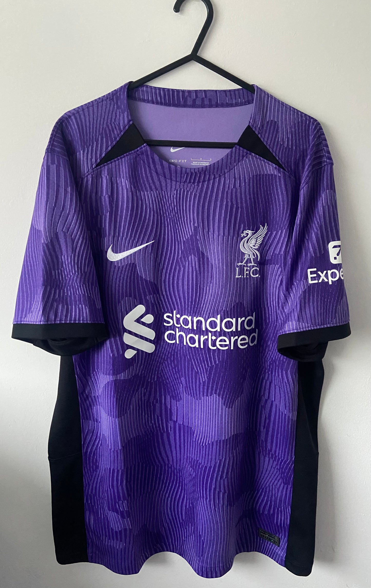 Original Liverpool FC 2023/24 Nike Purple Third Shirt Size Large