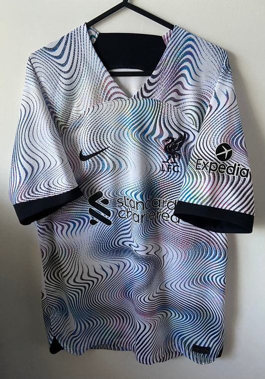 Liverpool Football Club 2022/23 Nike Away Football Shirt Medium Men’s