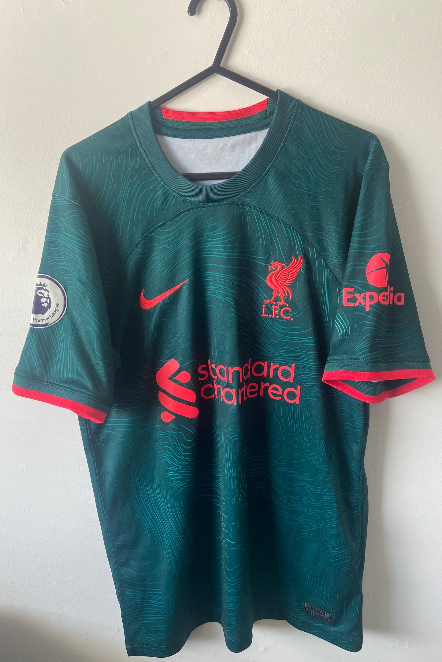 Liverpool FC Salah #11 2022/23 Nike Third Football Shirt Nike Size Small